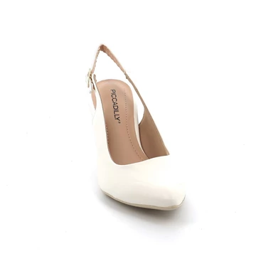 Piccadilly fehér szandál