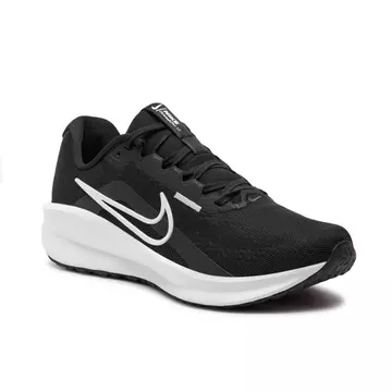 Nike Downshifter 13 fekete-fehér férfi cipő nagyméretben