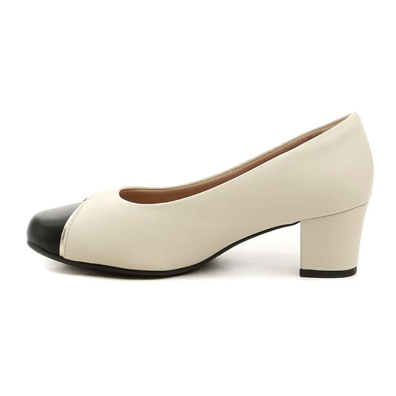 Piccadilly bézs magassarkú cipő nagyméretben