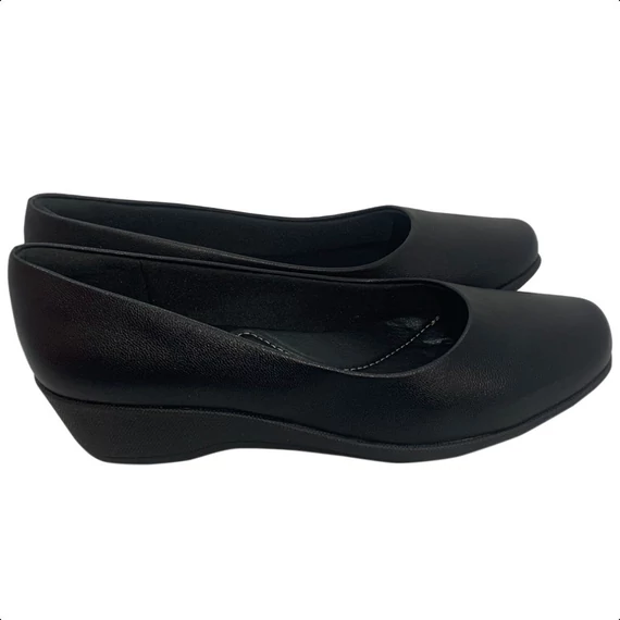 Piccadilly fekete telitalpú cipő nagyméretben