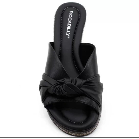 Piccadilly fekete telitalpú papucs nagyméretben