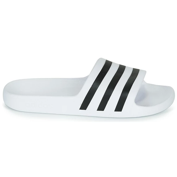 Adidas fehér papucs zuhanyozáshoz nagyméretben