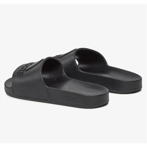 Adidas fekete papucs zuhanyozáshoz nagyméretben