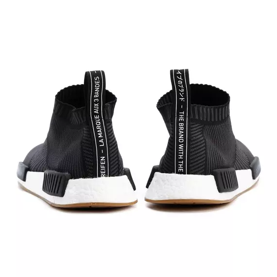 Adidas fekete cipő