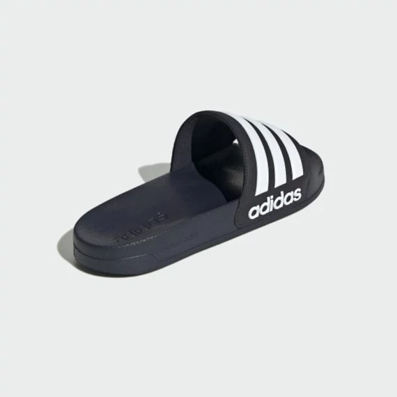 Adidas sötétkék papucs zuhanyozáshoz nagyméretben