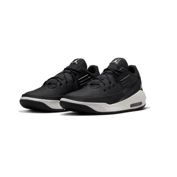 Jordan Max Aura 5 fekete cipő nagyméretben