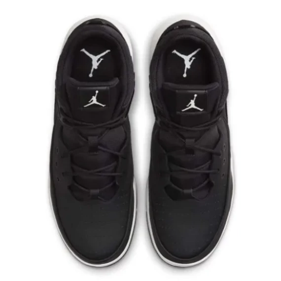 Jordan Max Aura 5 fekete cipő nagyméretben