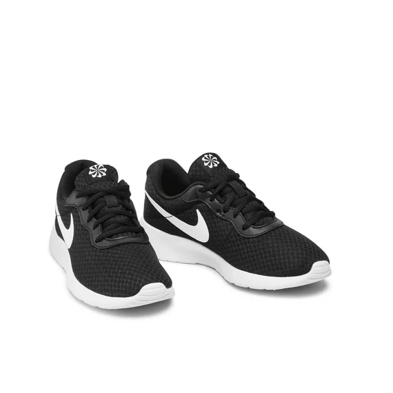 Nike Tanjun férfi fekete cipő nagyméretben