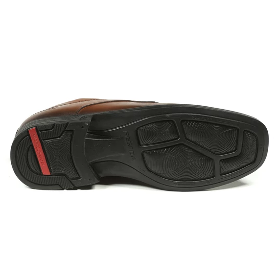 Pegada barna elegáns férfi cipő nagyméretben