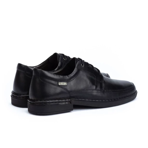 Pikolinos bőr fekete férfi cipő nagyméretben