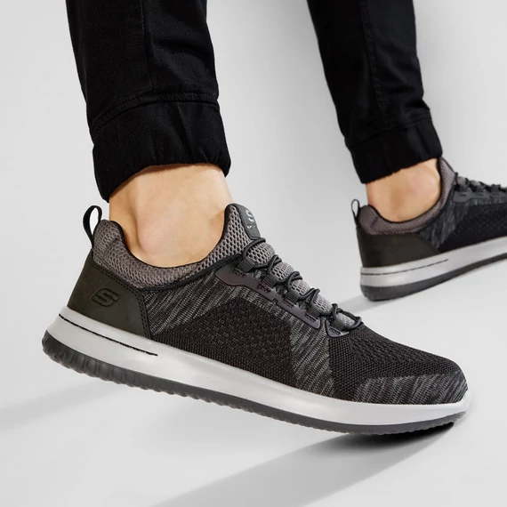 Skechers fekete férfi cipő