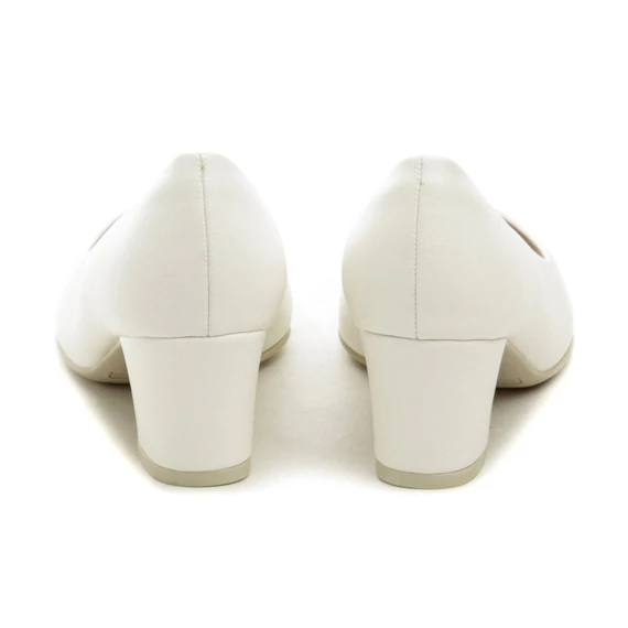 Piccadilly fehér magassarkú pumps nagyméretben