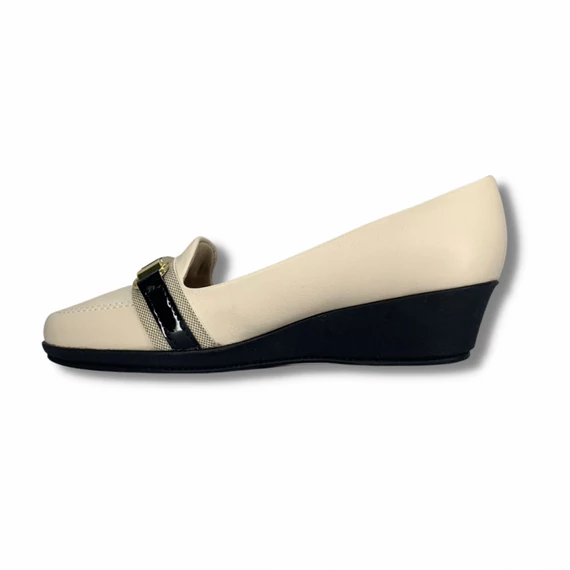 Piccadilly bézs női cipő nagyméretben