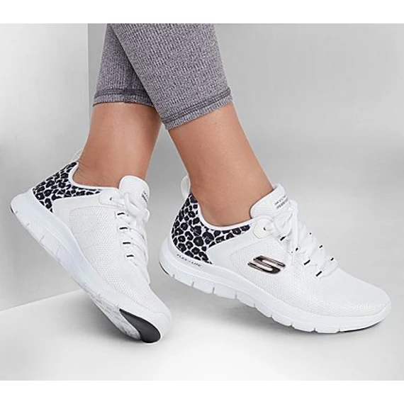 Skechers fehér cipő  nagyméretben