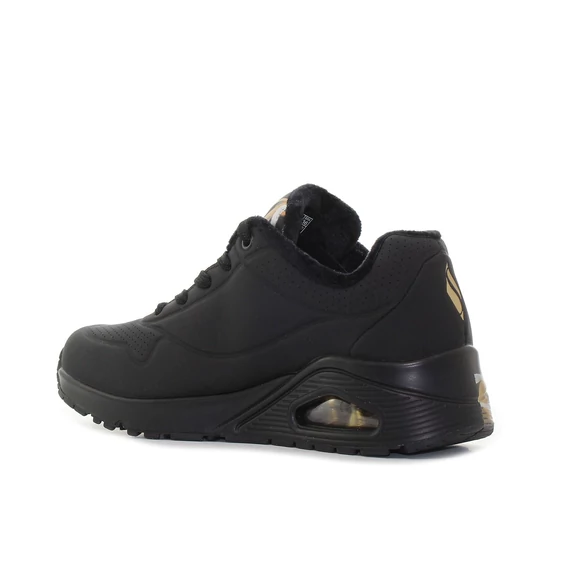 Skechers fekete cipő