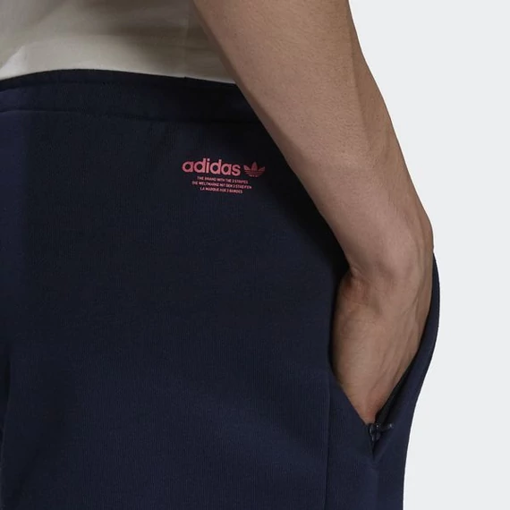 Adidas sötétkék rövidnadrág 2XL